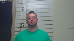 Mugshot of DANIEL L FAIRLEY