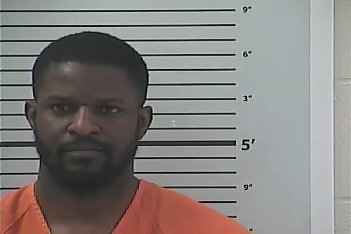 Mugshot of BABATUNDE RASAQ ADEBAYO