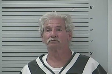 Mugshot of WILLIAM NEAL HAMPTON