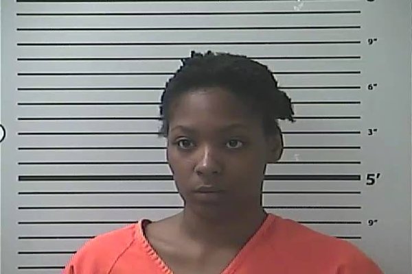 Mugshot of RAQUEL KESHAWNA SWANGTON