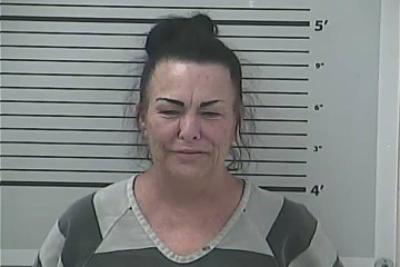 Mugshot of LORI JEAN PAQUET