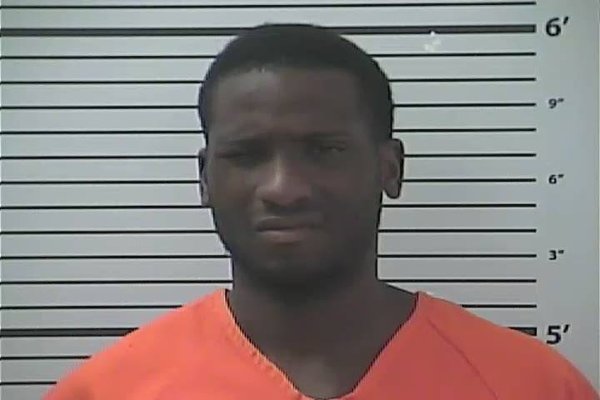 Mugshot of KIESTEN ISSIAH DAVIS
