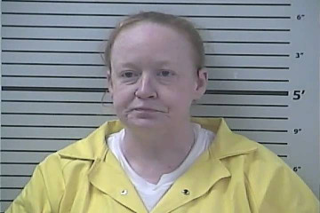 Mugshot of ROBIN DELACRUZ