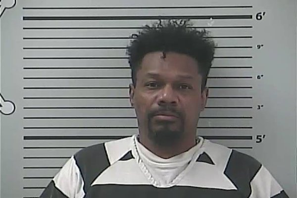 Mugshot of ERIC OLANDO HENRY