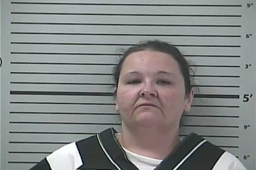 Mugshot of NIKKI LANDRUM
