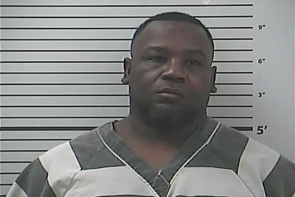 Mugshot of DAEMOND LEMONT VINNETT