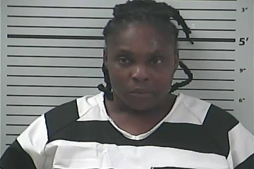 Mugshot of FELICIA MOORE