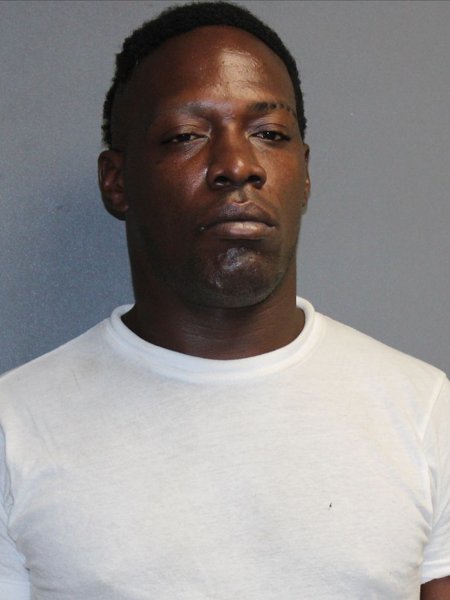 Mugshot of SAJARIUS DEON MOSLEY