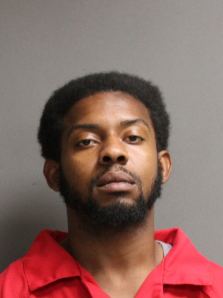 Mugshot of JAQUARIOUS D GIWA