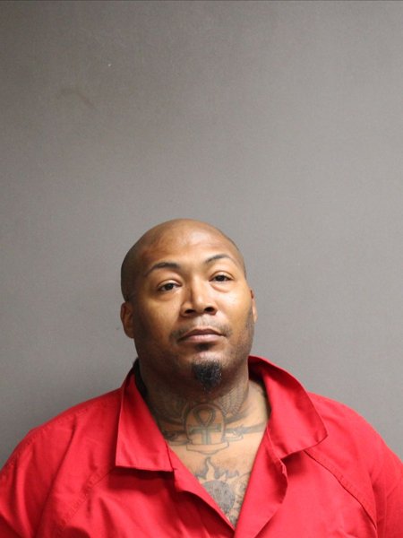Mugshot of LAMARKUS JARHARD MOORE