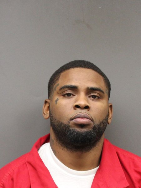 Mugshot of SHAQUIL KENYAE LINSON