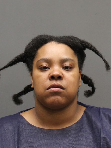 Mugshot of JERNIECYA JAMELL DESHAY MASON