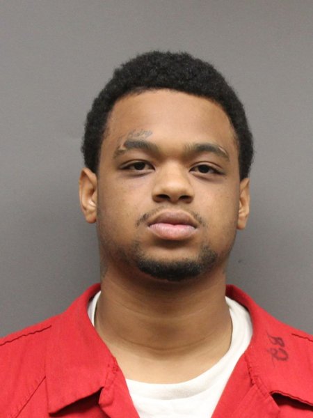 Mugshot of ZIKAVIAN KESJAUN ROBINSON