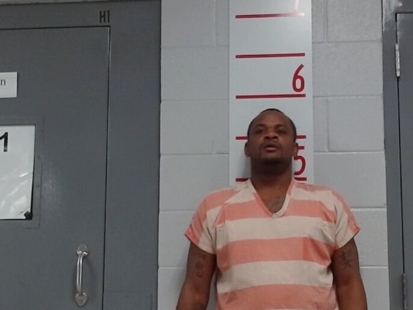 Mugshot of CLIFTON DONALD