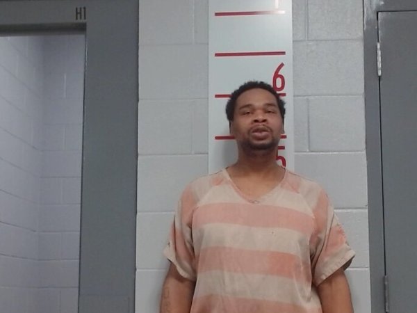 Mugshot of MARCUS THOMPSON
