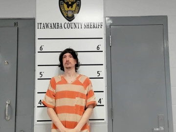 Mugshot of CHRISTOPHER BECKWITH