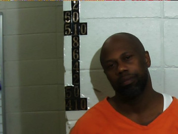Mugshot of ROBERT EARL LASHEON HUGHES