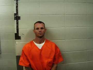 Mugshot of VICTOR JEROME 3RD CARVER