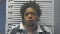 Mugshot of DEAVONTE JOHNSON