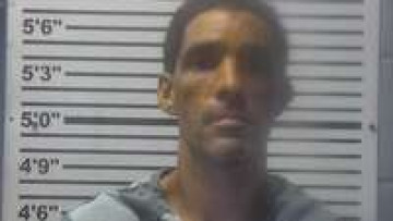 Mugshot of LUIS CARABALLO-MORALES