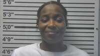 Mugshot of TOMEKA MEADOWS