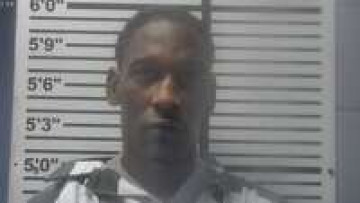 Mugshot of AARON CHAPMAN