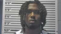 Mugshot of JAKYRIN BOLTON