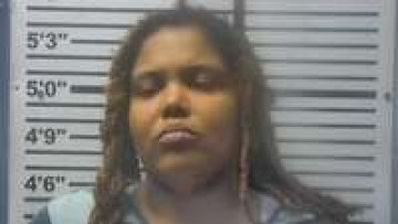 Mugshot of CARIAN LALLANDE