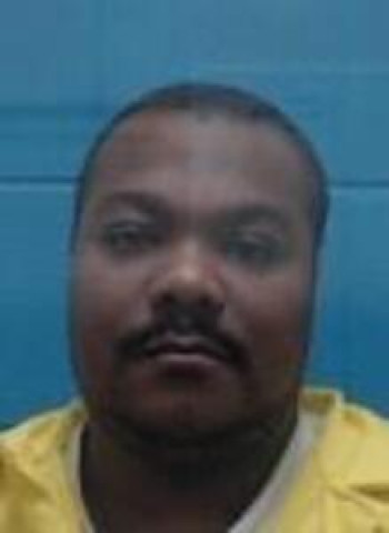 Mugshot of ARQUVIS L SMITH