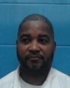 Mugshot of LUIS FIGUEROA