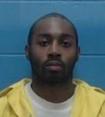Mugshot of TIYON BENFIELD