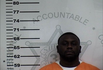 Mugshot of CLIFTON LAMAR SNOW