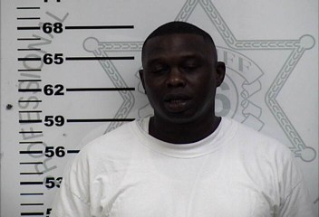 Mugshot of DENNIS RAGSDALE