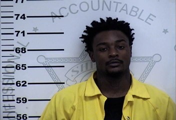 Mugshot of DE ERICK DEMON CALVIN