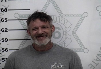 Mugshot of ROBERT E LEE RAINES