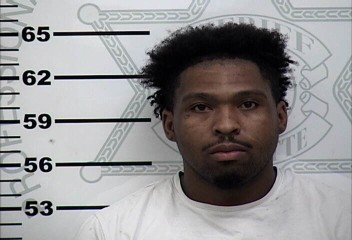Mugshot of DANDRE EDWARD LYDALE MCGINISTER