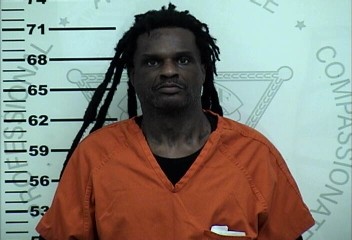 Mugshot of CEDRICK LAVARR CALMES