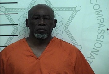 Mugshot of LARRY DONNELL MCKNIGHT