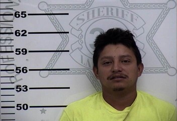 Mugshot of OSCAR LEVI CASTILLO-MORALES