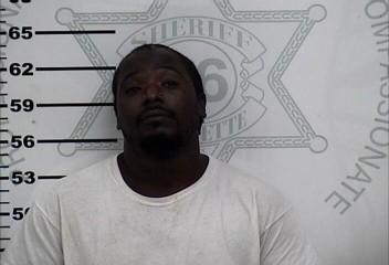 Mugshot of DOMONIC DERRELL SUMMERVILLE