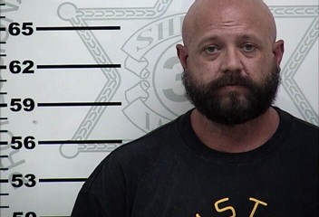 Mugshot of HARLAND ANTHONY JONES