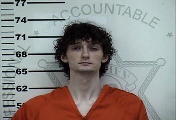 Mugshot of ETHAN CHANCE BASSETT