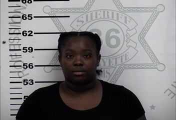 Mugshot of BANIKA MATRICE WEAVER