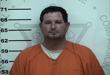 Mugshot of ANTHONY RAY FITZHUGH