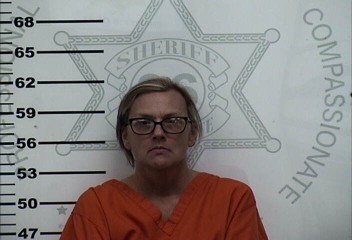Mugshot of LORI LYNN HEARD