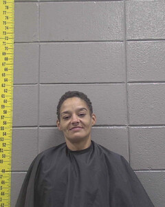 Mugshot of EBONY CREEKMORE
