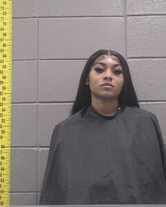 Mugshot of DEYANNAH PORTER