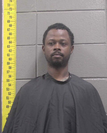 Mugshot of MICHAEL EDWARDS