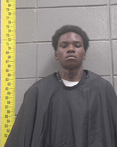 Mugshot of KHAMYZION SMITH