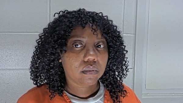 Mugshot of ROKENDRA JOLEIA ARTERBERRY